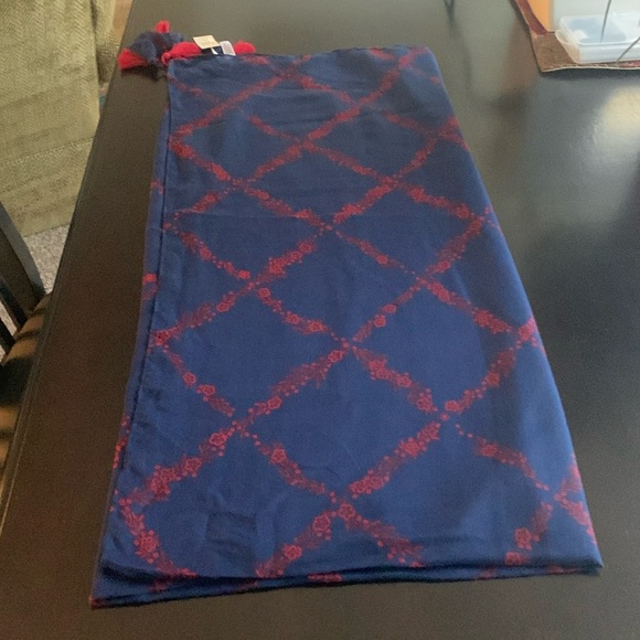 Talbots blue and red 4 tassel scarf. 55 inches by 55 inches - Picture 2 of 7